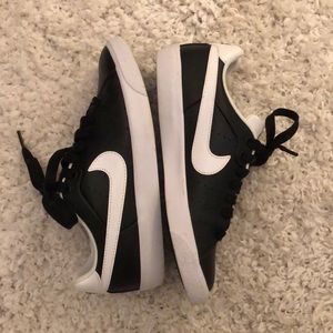 Nike Court Tour Tennis Shoes